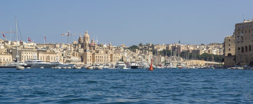 Panorama de la baie de la Valette à Malte